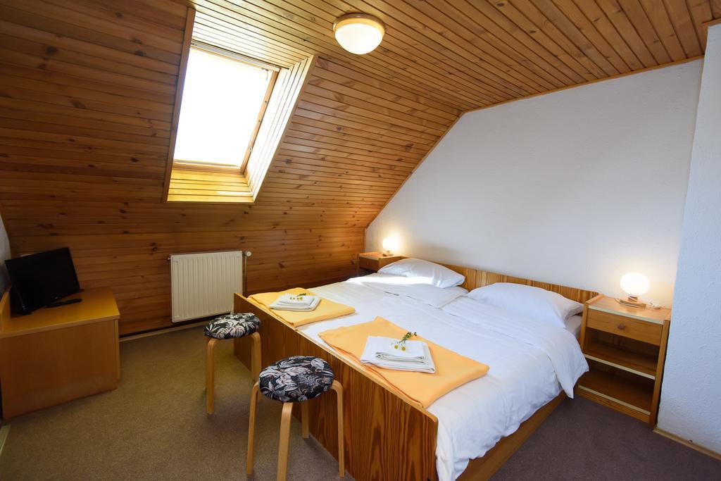 Penzion Vila Bistrica Bohinjska Bistrica Екстериор снимка